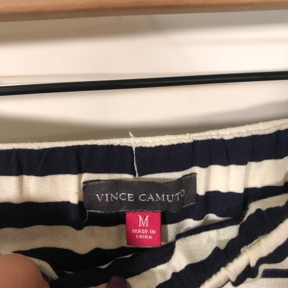 Vince Camuto skirt - Picture 2 of 3